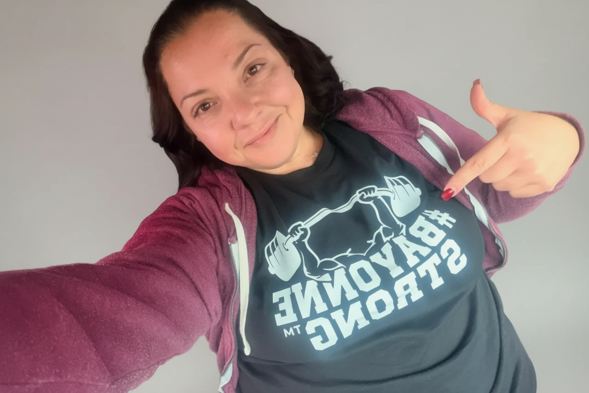#BAYONNESTRONG™ Unisex Shirt: M